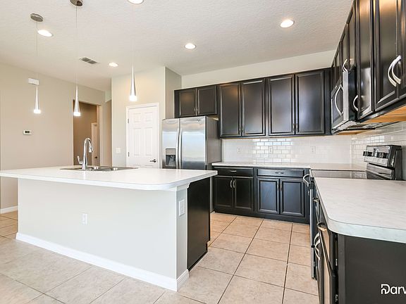 3rd image of 444 Aragosa Dr