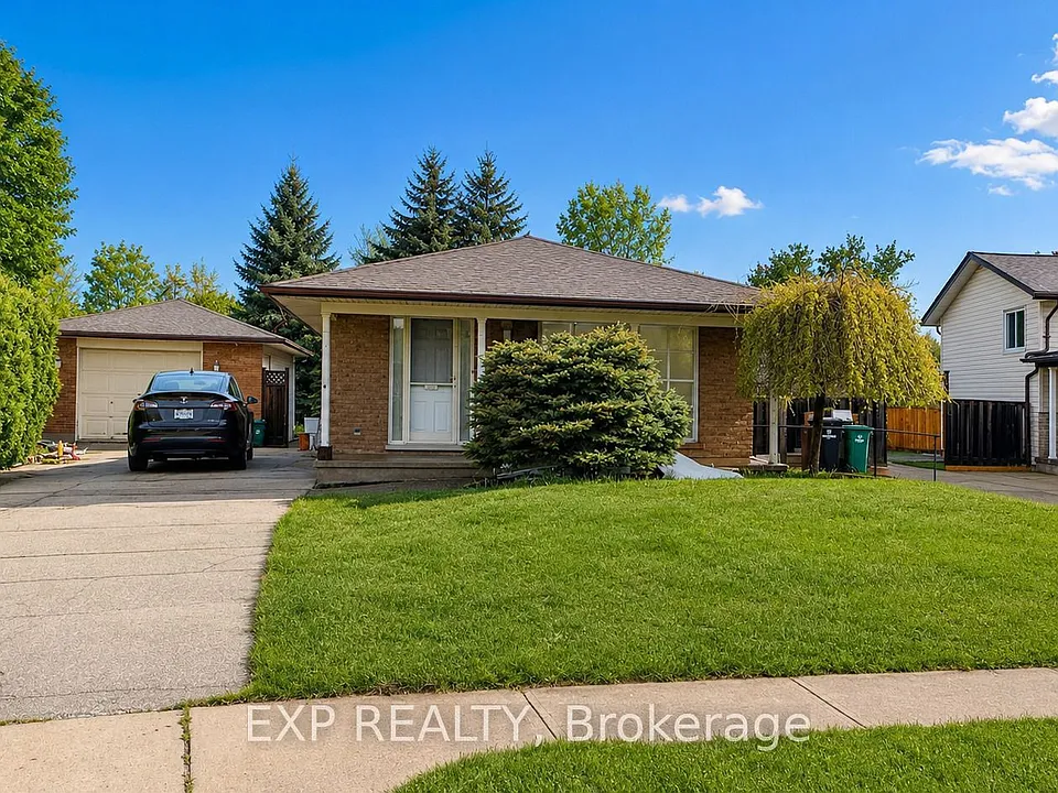 76 Appalachian Cres