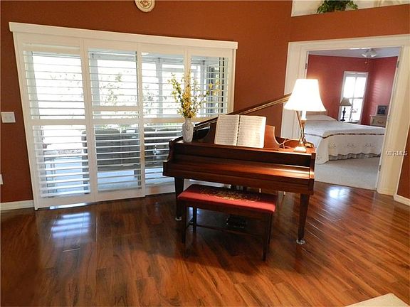 3rd image of 7151 SE 171st Pond Ln