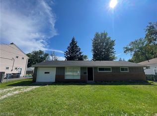 260 Traymore Blvd, Eastlake, OH