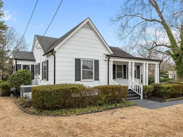 108 N Watauga Ave, Dunn, NC 28334