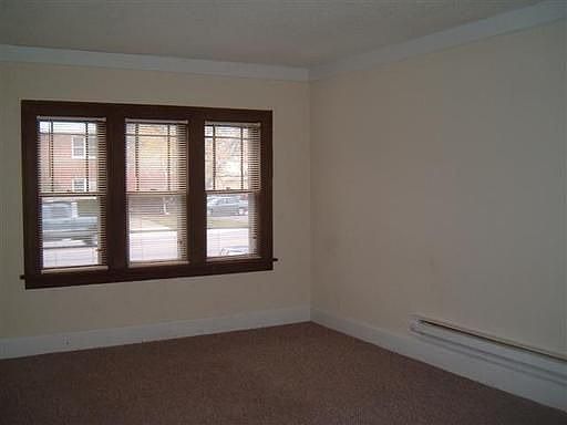 2nd image of 2124 Auburn St