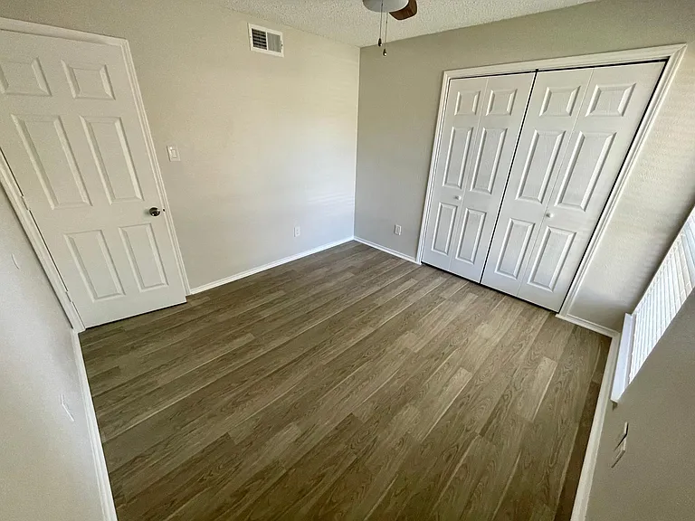 1200 Grinnel Dr — Photo 11