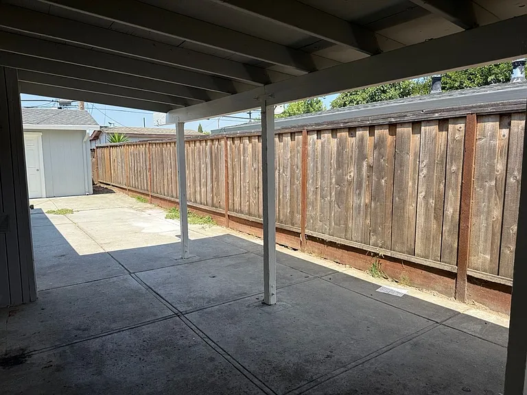 1849 Darwin Way — Photo 11