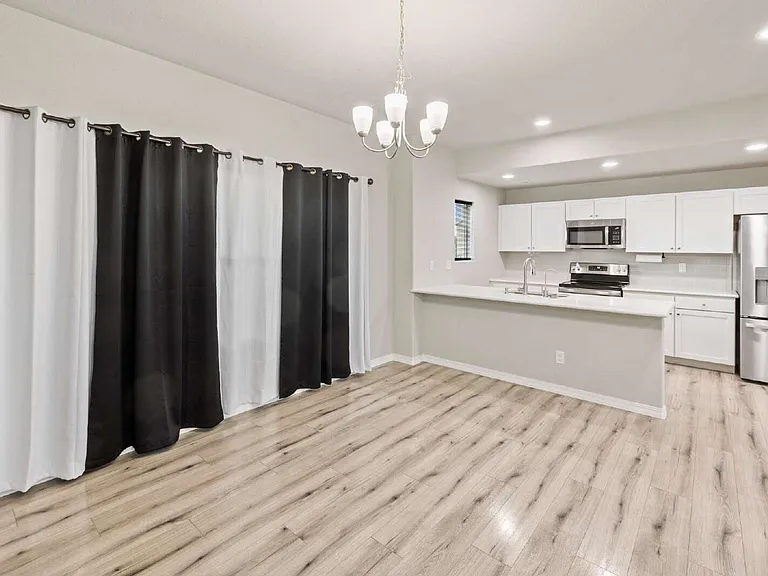 11109 Feliz Way — Photo 7