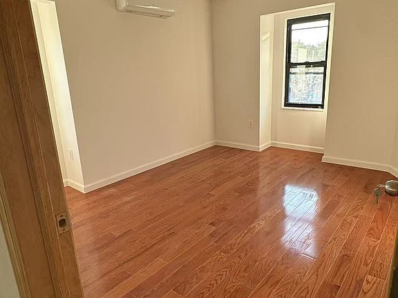 4th image of 21402 23rd Ave Floor 3