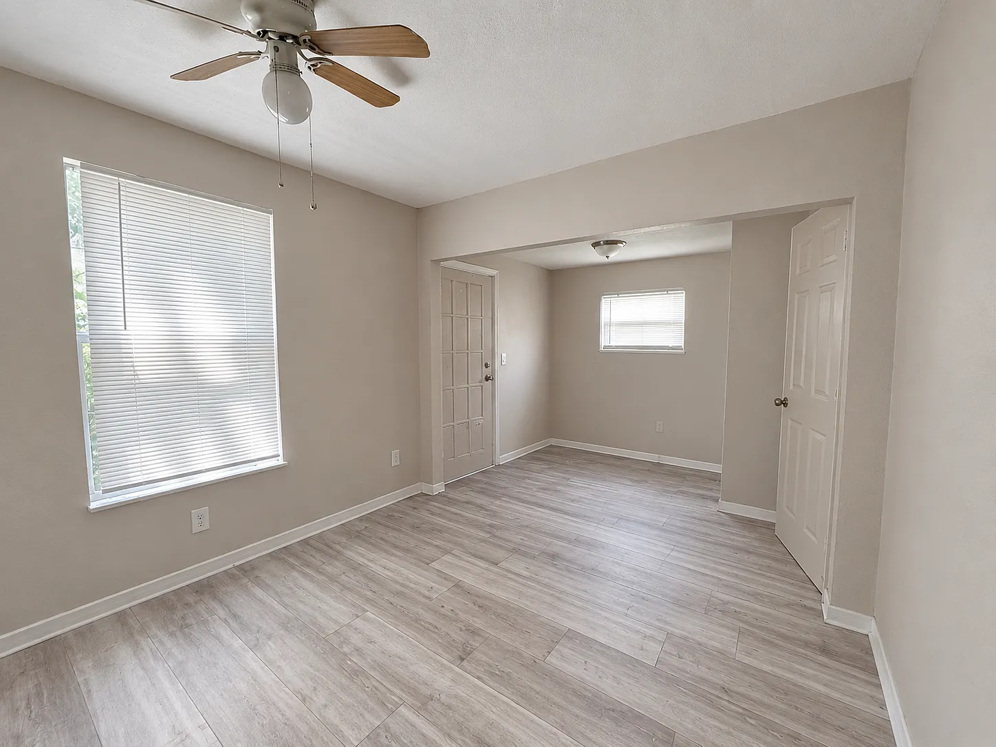 3 bed, 1150 sqft, $1,995 — Photo 4
