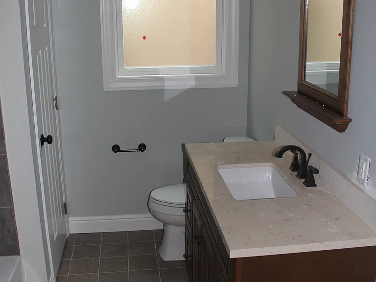 5836 Beacon St #1B — Photo 4