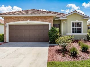 2657 Sunset Lake Dr, Cape Coral, FL 33909