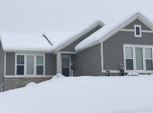3018 Gilmore Ln, Jenison, MI 49428