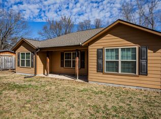 12238 Cavewood Rd, Rogers, AR 72756