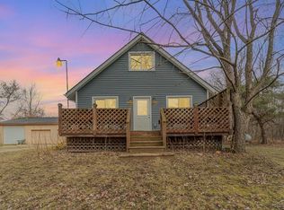 1160 W Newberg Rd, Pinconning, MI 48650