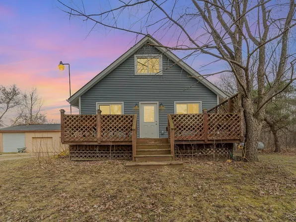 1160 W Newberg Rd, Pinconning, MI 48650