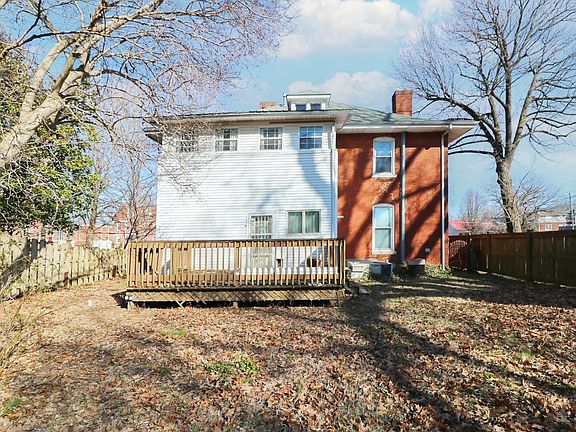 4th image of 217 Fountain Ave