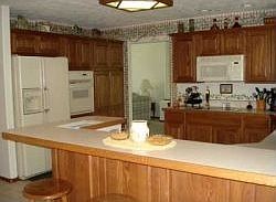 4th image of 105 Bennett Dr