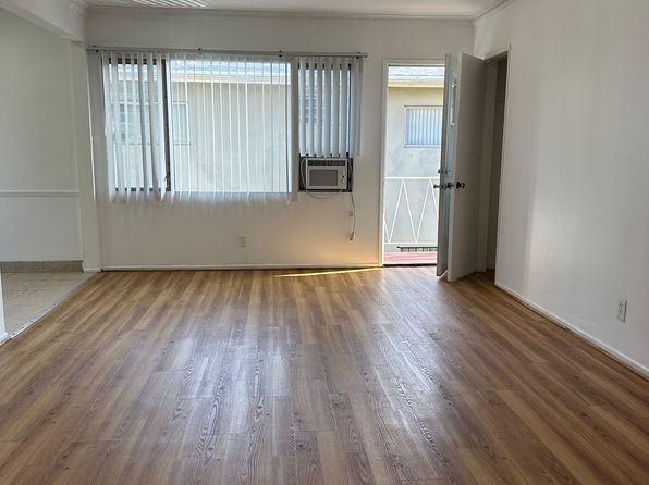 3125 S Durango Ave APT 5