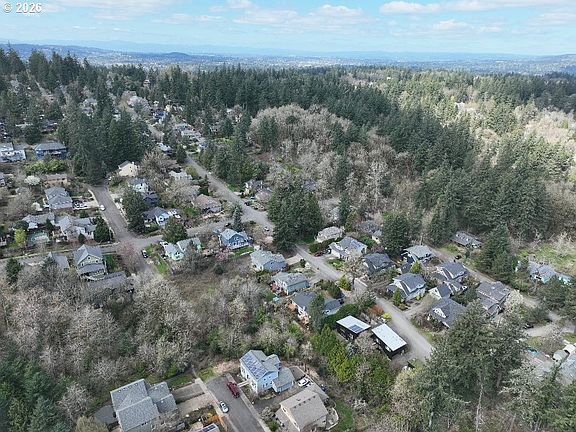 5th image of 0 SW Vesta St