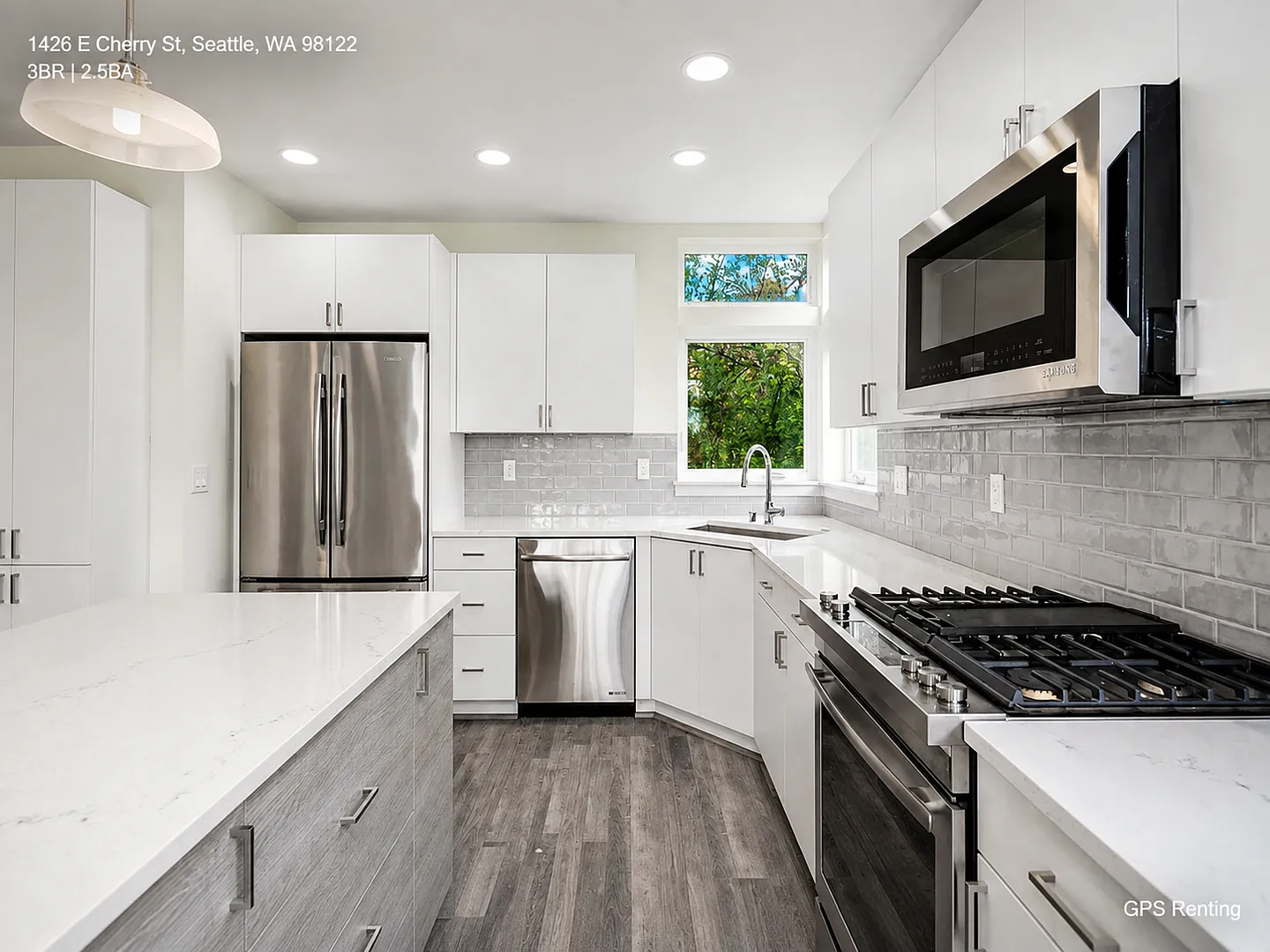 Beautiful 3 Beds, 2.5 Baths, home! — Photo 4