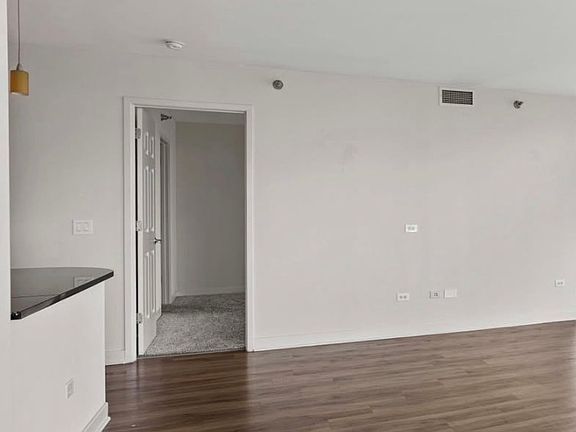 2nd image of 12652 S Union Ave #B