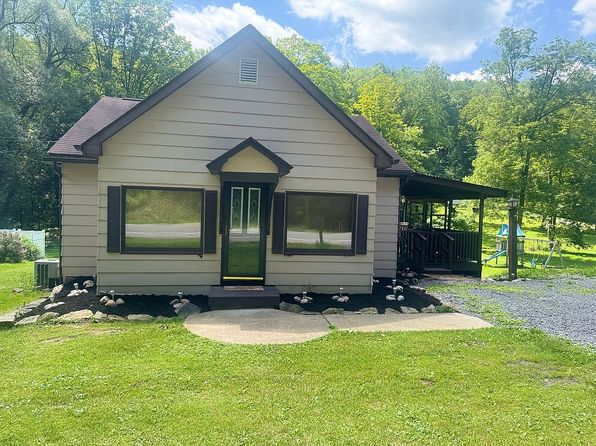9496 Bennetts Valley Hwy