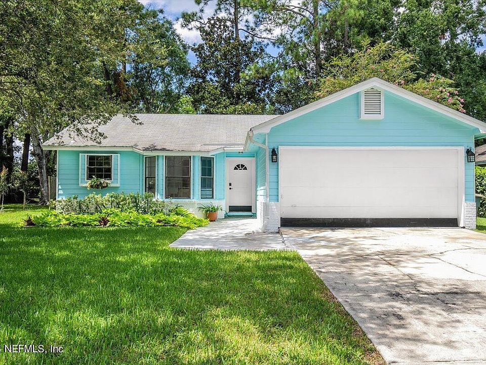1st image of 11556 SWEETWATER OAKS Drive W