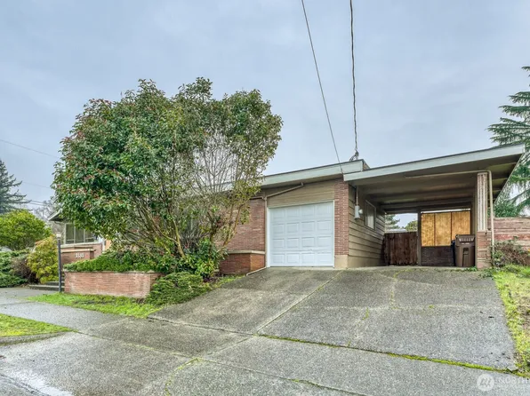 1131 Lenore Drive, Tacoma, WA 98406