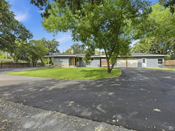 703 Verano Avenue, Sonoma, CA 95476