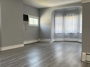 48 S Clinton St #2A, Poughkeepsie, NY 12601