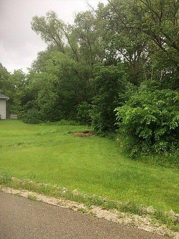 2nd image of 236th Ave
