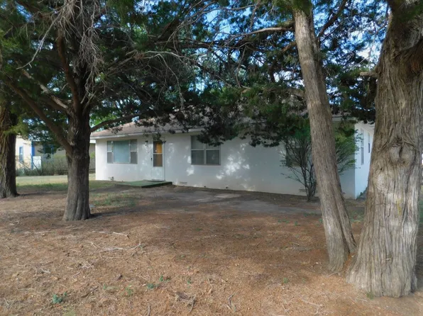 112 S James St, Guymon, OK 73942