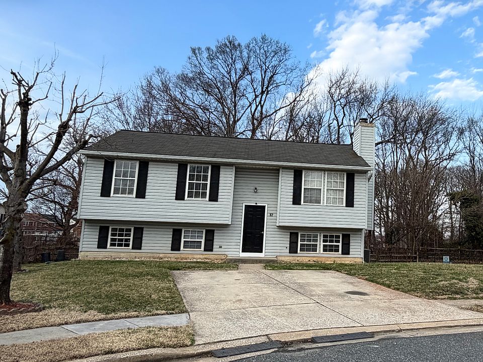 1st image of 12 Brenda Lee Ct