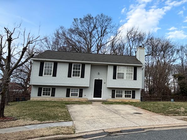 12 Brenda Lee Ct