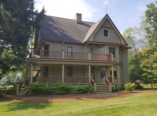 9531 W Donges Bay Rd, Mequon, WI 53097