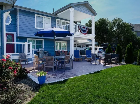 2304 Ocean Ave, Brigantine, NJ 08203