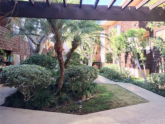 3rd image of 5349 Newcastle Ave APT 12