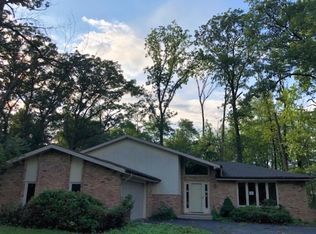 24324 S Shady Oaks Trl, Crete, IL 60417