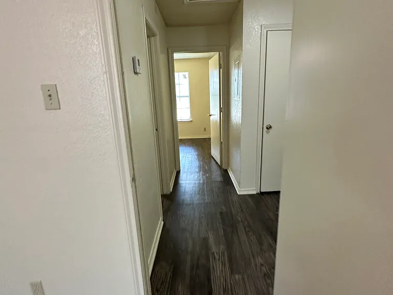 721 Avenue A #1 — Photo 26