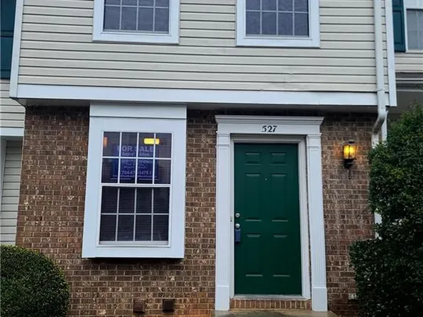 527 Lex Dr, Charlotte, NC 28262