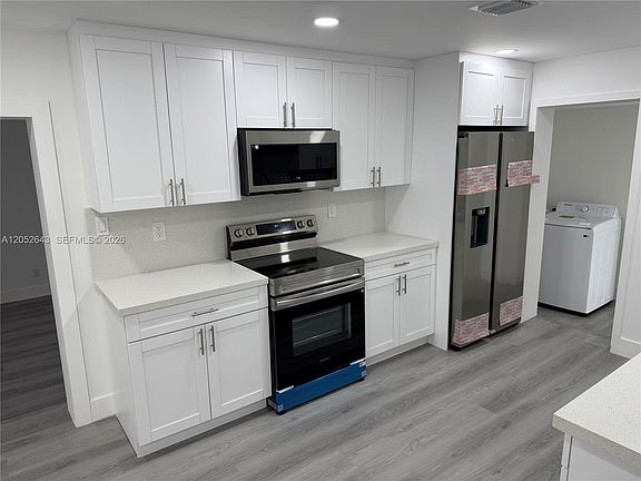 3rd image of 13885 NW 5th Ave