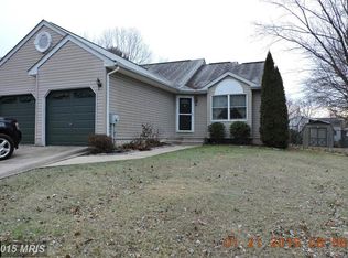 130 Parktowne Dr, Elkton, MD 21921
