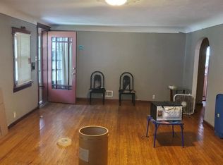 10035 Lord Dr, Saint Louis, MO 63136