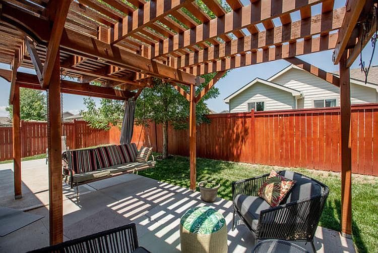 2nd image of 3678 Wine Cup St