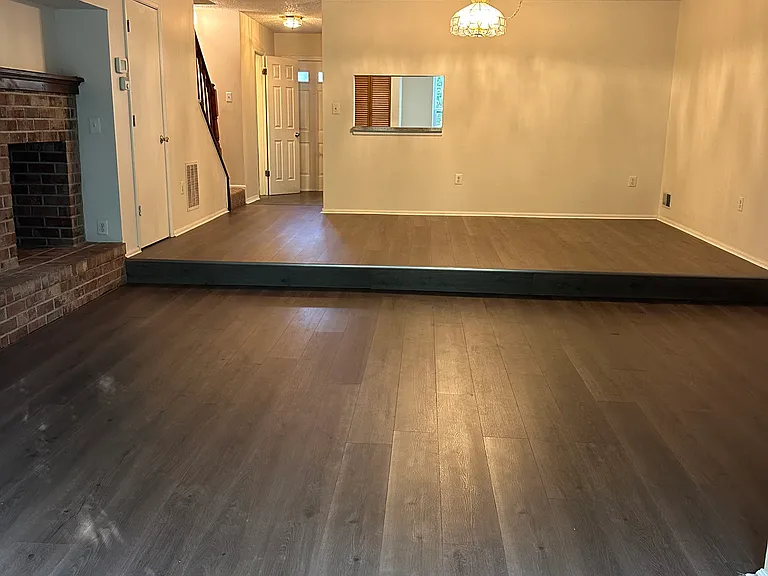 393 Hadleigh Ln #393 — Photo 8