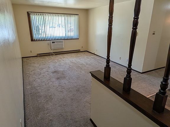 3rd image of 8914 N 96th St #6
