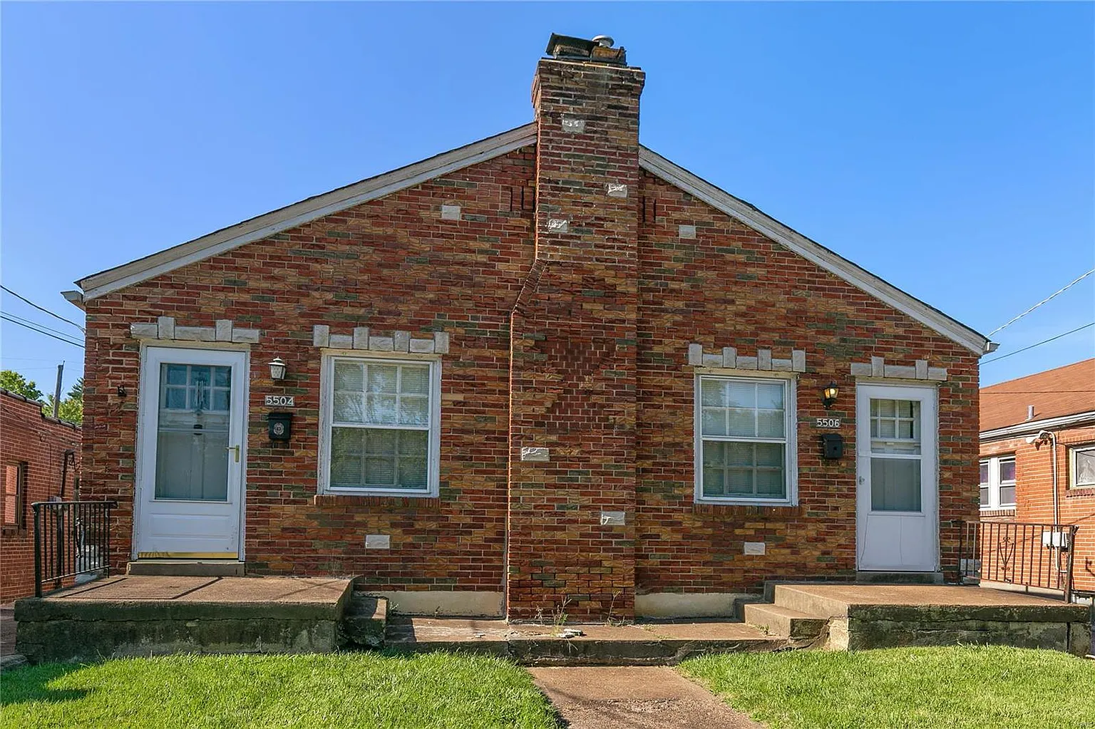 5504 Heege Rd photo 1
