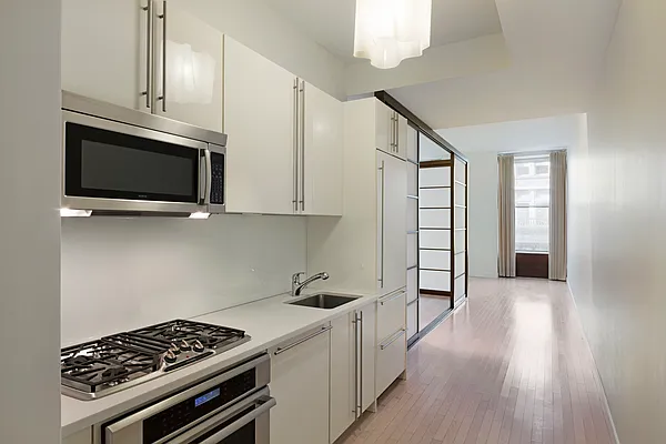 Rented by Compass | media 12