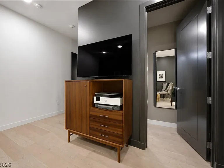 4575 Dean Martin Dr #307 — Photo 22