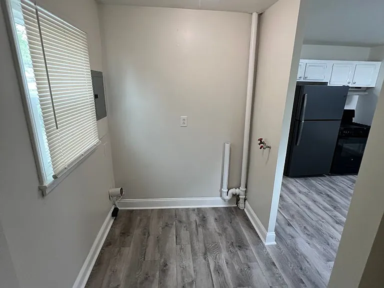 5211 Broadmoor Blvd — Photo 10
