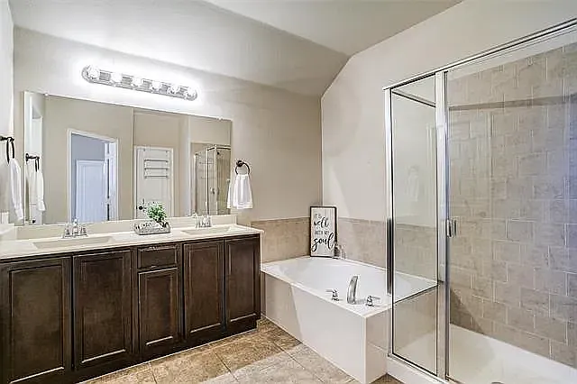 10104 Horseshoe Ln — Photo 17
