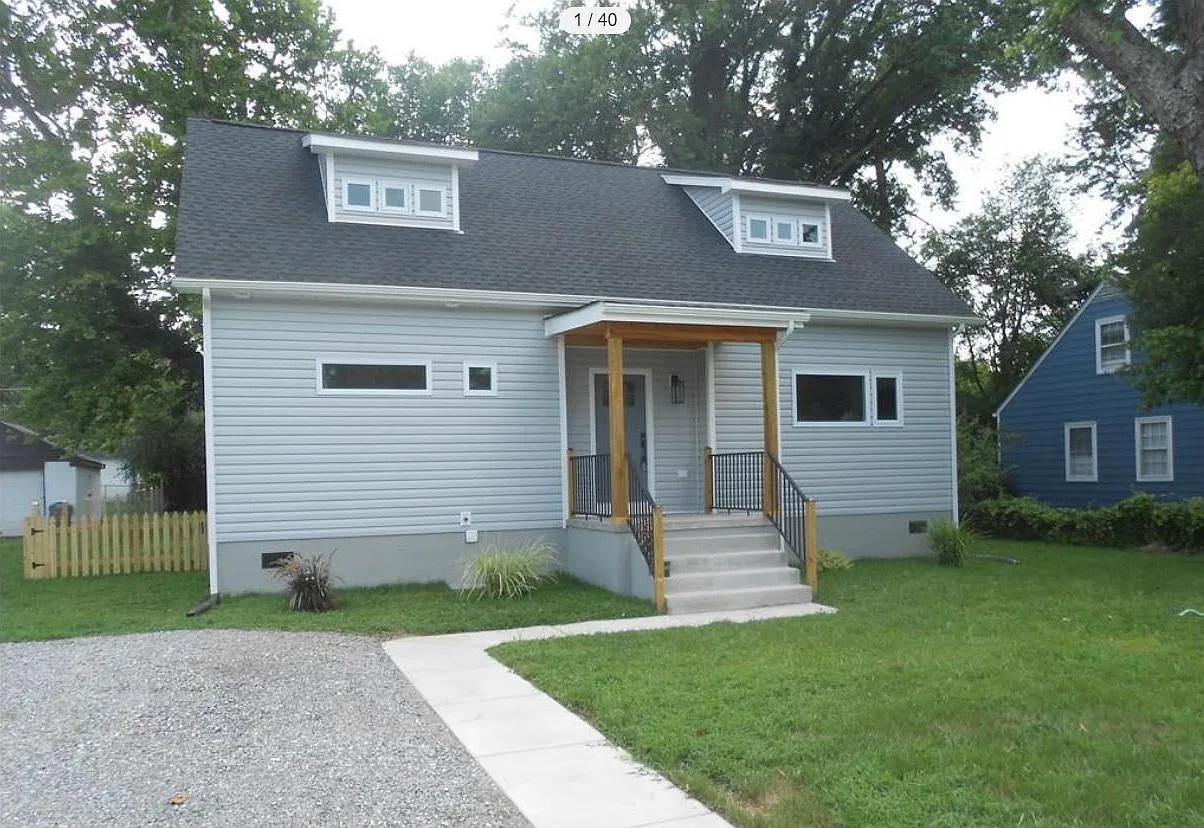 3 bed, 2.5 bath, 1760 sqft, $2,550 — Photo 2